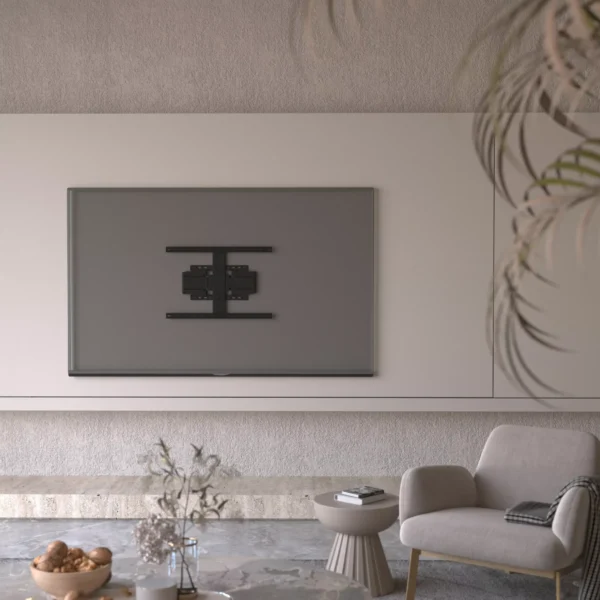 סלון מודרני עם זרוע דו מפרקית דקה לגודל מסך עד 90״ טלוויזיה עם מסך שטוח על הקיר, בגודל של עד 90 אינץ', שולחן קפה משיש