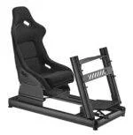 עמדת סימולטור נהיגה מפרופילים של אלומיניום עם כיסא בסגנון באקט בצבע שחור